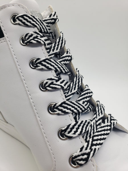 Flat Herringbone Shoelaces - Black and White