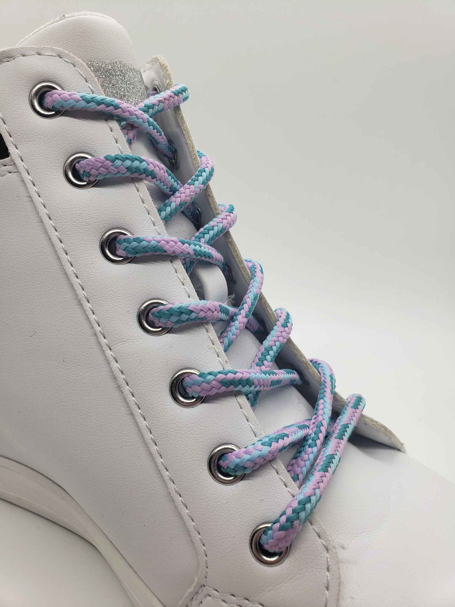 Round 'Plaid' Shoelaces - Lilac, Light Teal and Light Blue