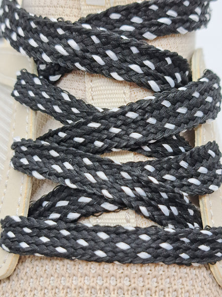 Flat Shoelaces - Black with White Dots